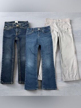 Girls Bundle of Jeans Children’s Place Bootcut, Skinny + Khaki Capri Pants